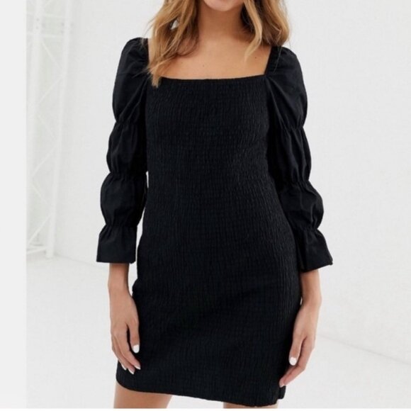 NWT Bershka Ruched Dress - Picture 2 of 4